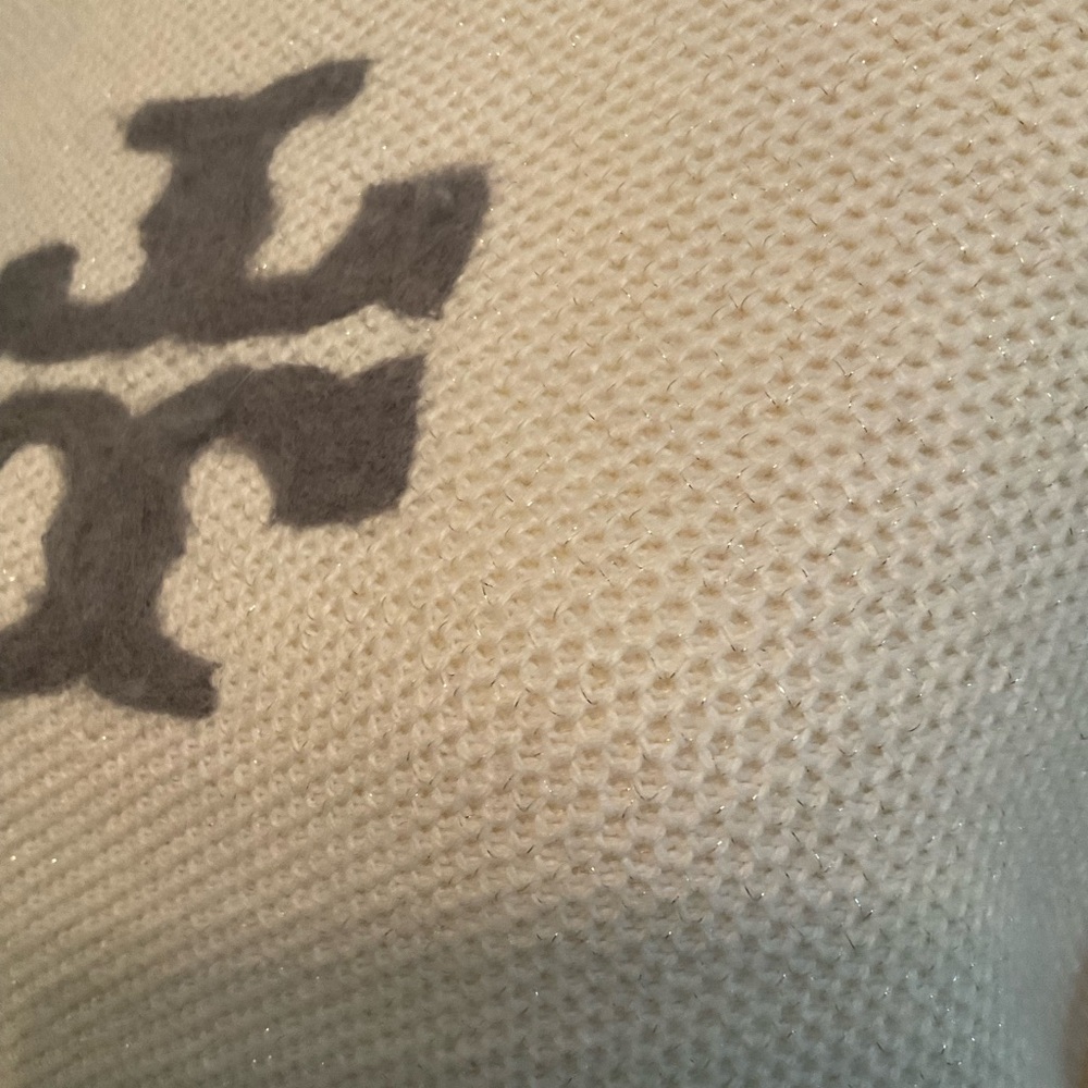 Tory Burch Cream Sweater with Gray Logo & Shimmery gold threading - Picture 9 of 16